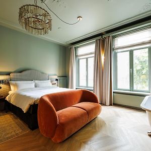 Uylenhof Hotel